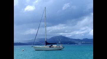 Opportunity to live on board sailing the Caribbean Island