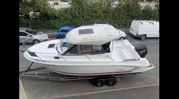 2015 Beneteau - Antares 7.80 Motor Boat 